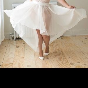 High-low Ruffle Skirt.